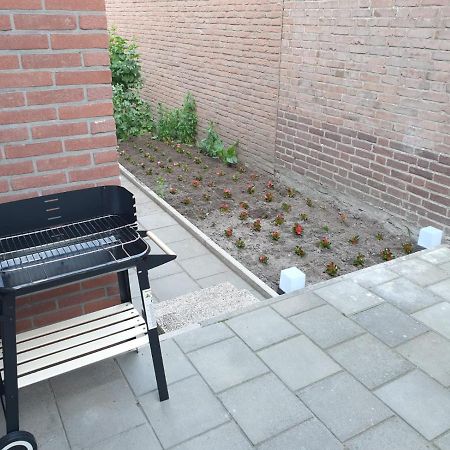 Appartamento Cosy House In The Heart Of The Center! Oostburg Esterno foto