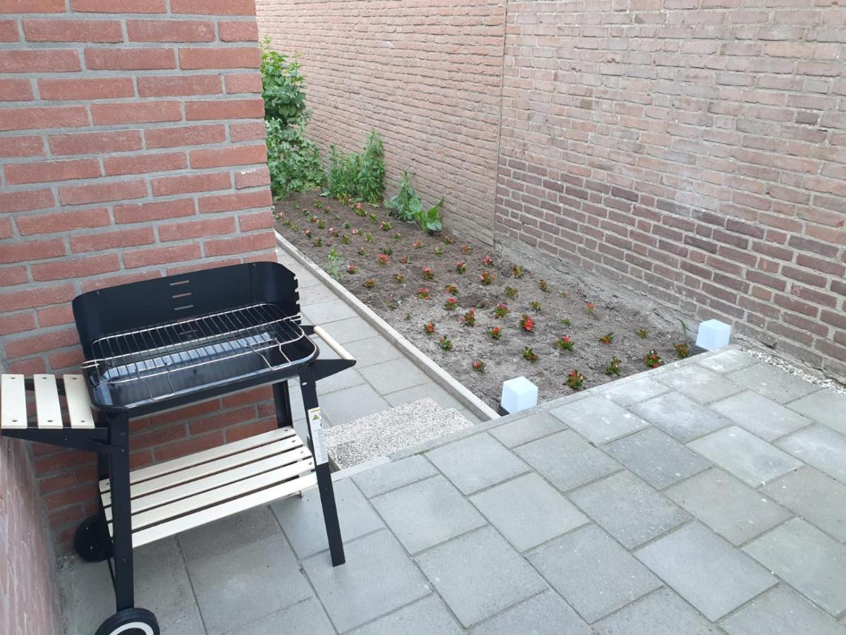 Appartamento Cosy House In The Heart Of The Center! Oostburg Esterno foto